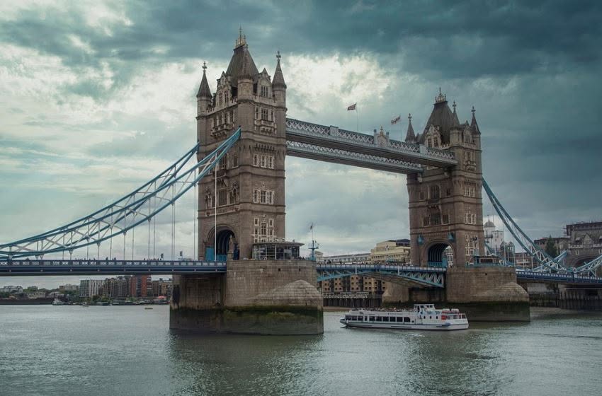 LONDRA E LA ROYAL FAMILY